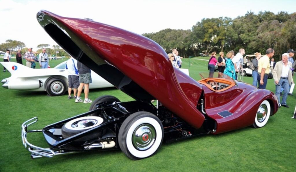 ¿Cuáles son los 10 autos raros y antiguos que quizás lo veas solo una vez en tu vida?