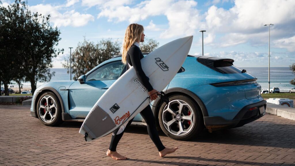 Un Porsche Taycan 4S Cross Turismo ha recorrido Australia, desde Darwin hasta Bondi Beach
