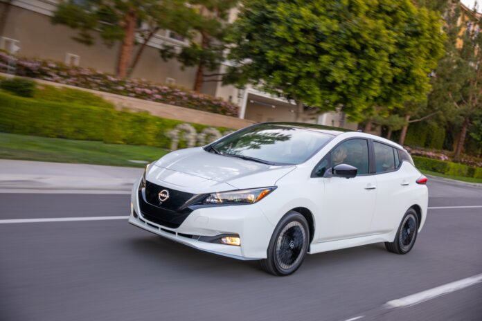 2023NissanLEAF-13-source-source